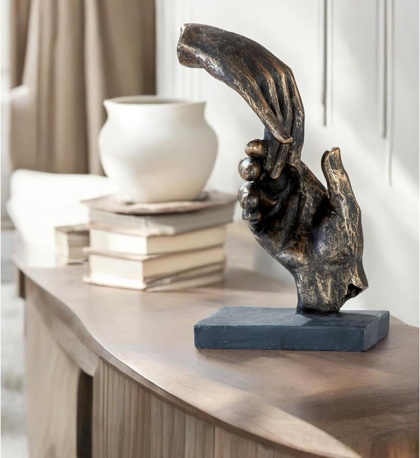 Casablanca Two Hands Decorative Bronze Resin Statue Living Room Office Decoration H 21 cm x W 13 cm Modern Sculptures